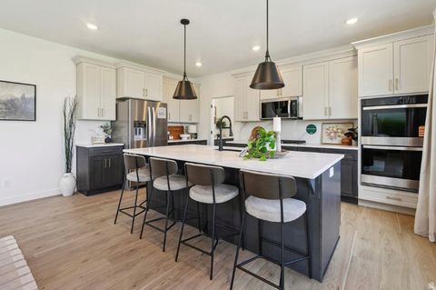 Tiny photo for 6072 W RAVEN ROOST DR #206, Herriman, UT 84096 (MLS # 2134122)