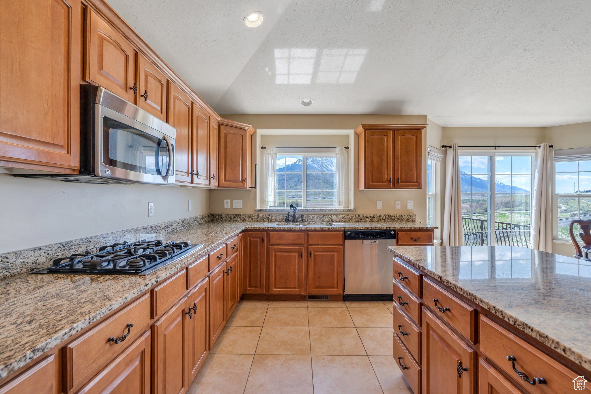 637 Little Rock Dr, Santaquin, Utah image 3