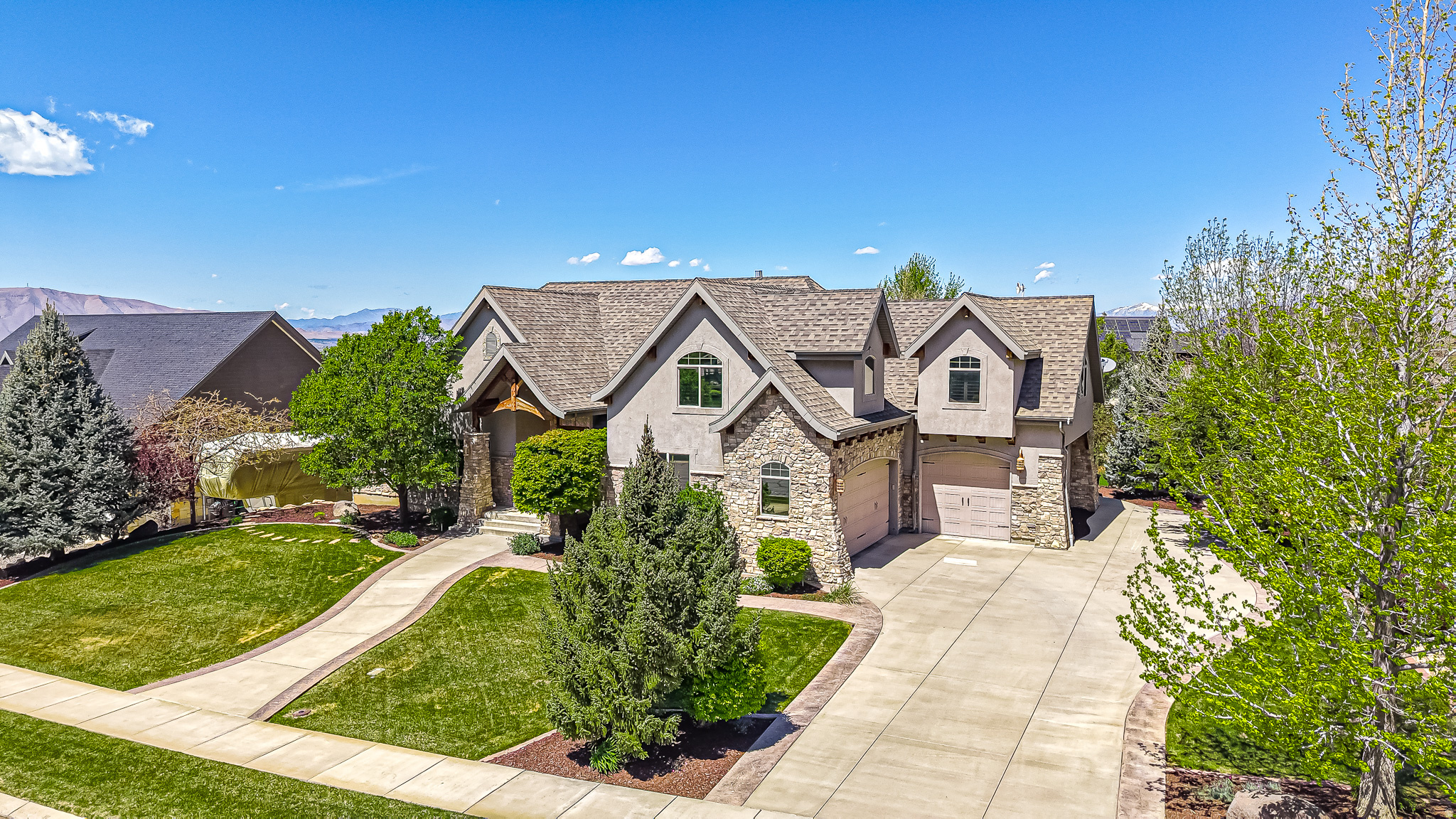 HARVEST RIDGE - Residential