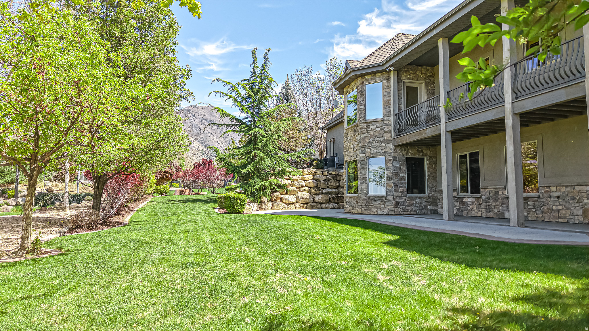 HARVEST RIDGE - Residential