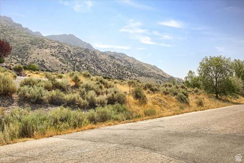 Photo of 405 S 200 E #4, Willard, UT 84340 (MLS # 2099946) Photo of 405 S 200 E #4, Willard, UT 84340 (MLS # 2099946)
