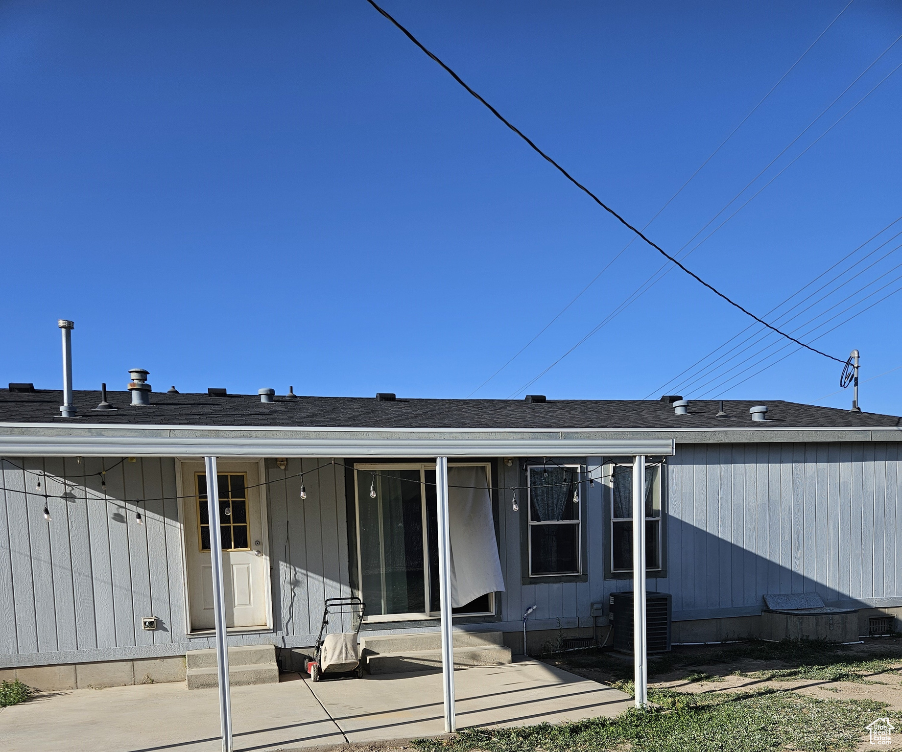 SUTTON - Residential