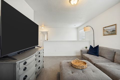 Tiny photo for 4128 E SUN CREST DR, Eagle Mountain, UT 84005 (MLS # 2162983)