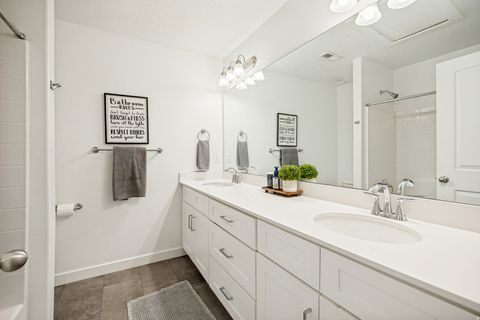 Tiny photo for 4128 E SUN CREST DR, Eagle Mountain, UT 84005 (MLS # 2162983)