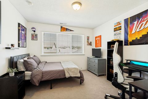 Tiny photo for 4128 E SUN CREST DR, Eagle Mountain, UT 84005 (MLS # 2162983)