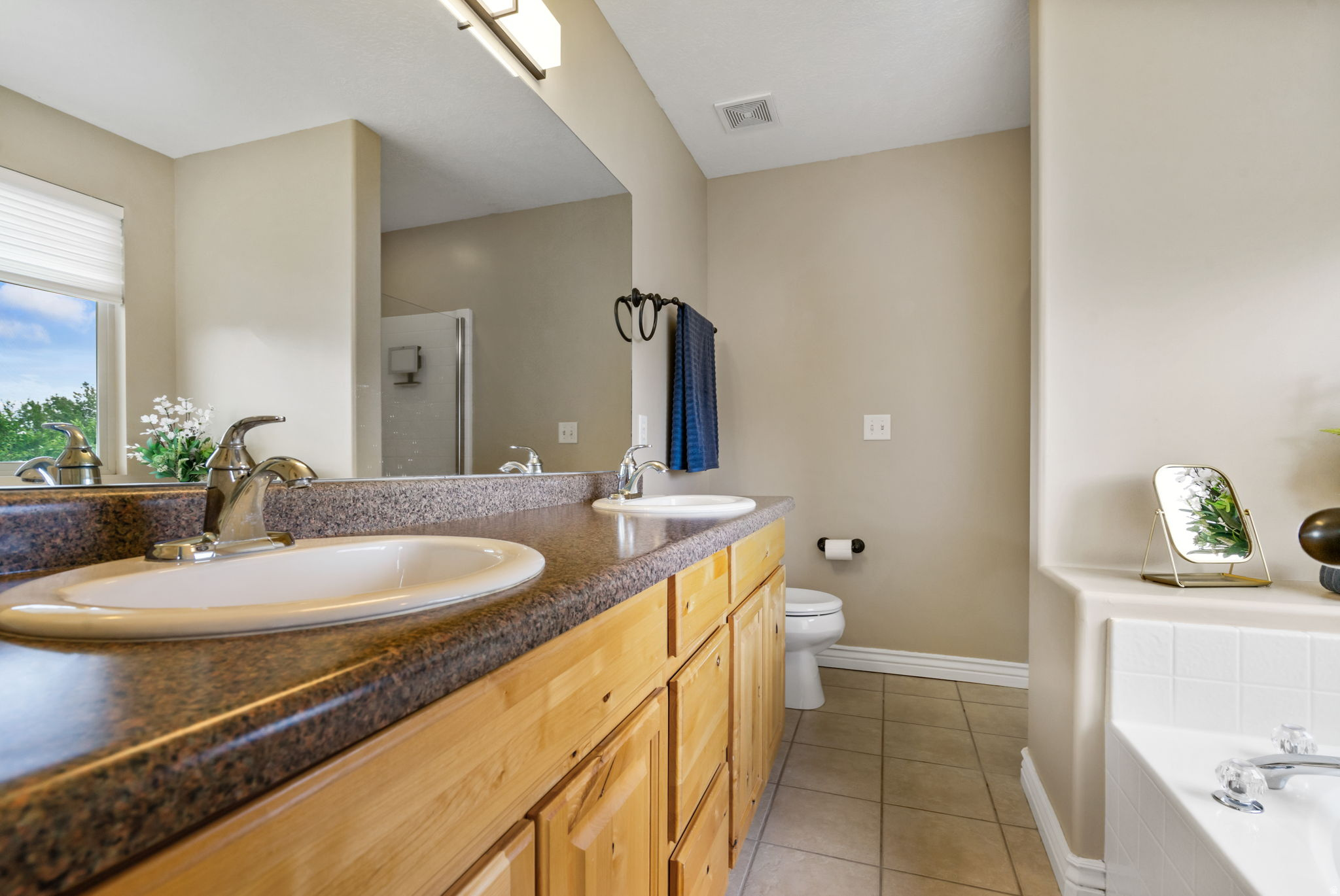 FARMINGTON RANCHES - Residential