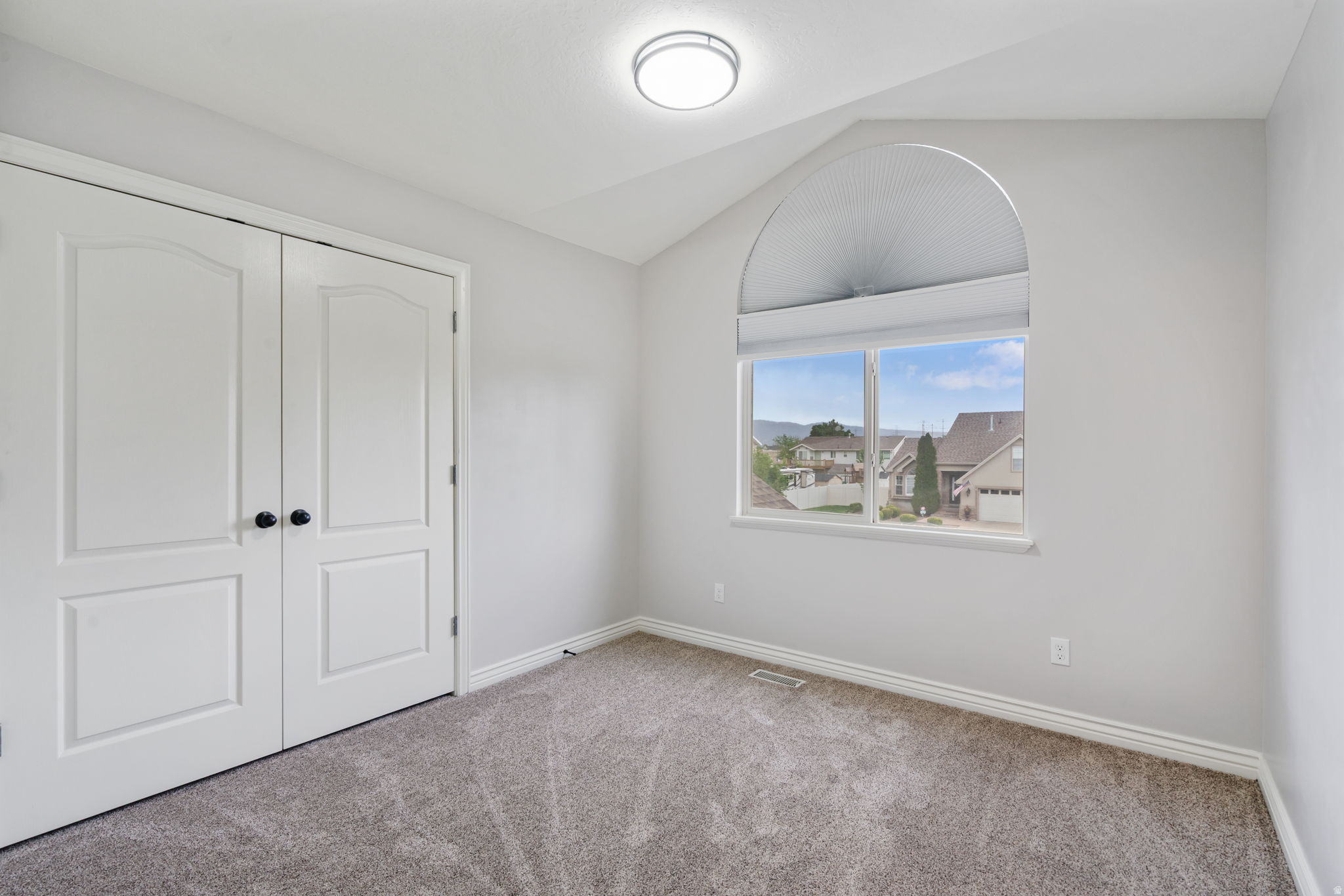 FARMINGTON RANCHES - Residential