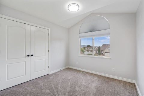 Tiny photo for 2028 MORNINGSIDE DR W, Farmington, UT 84025 (MLS # 2158072)