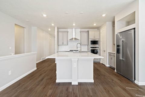 Tiny photo for 11727 S WILLOW WALK DR #597, South Jordan, UT 84009 (MLS # 2119998)