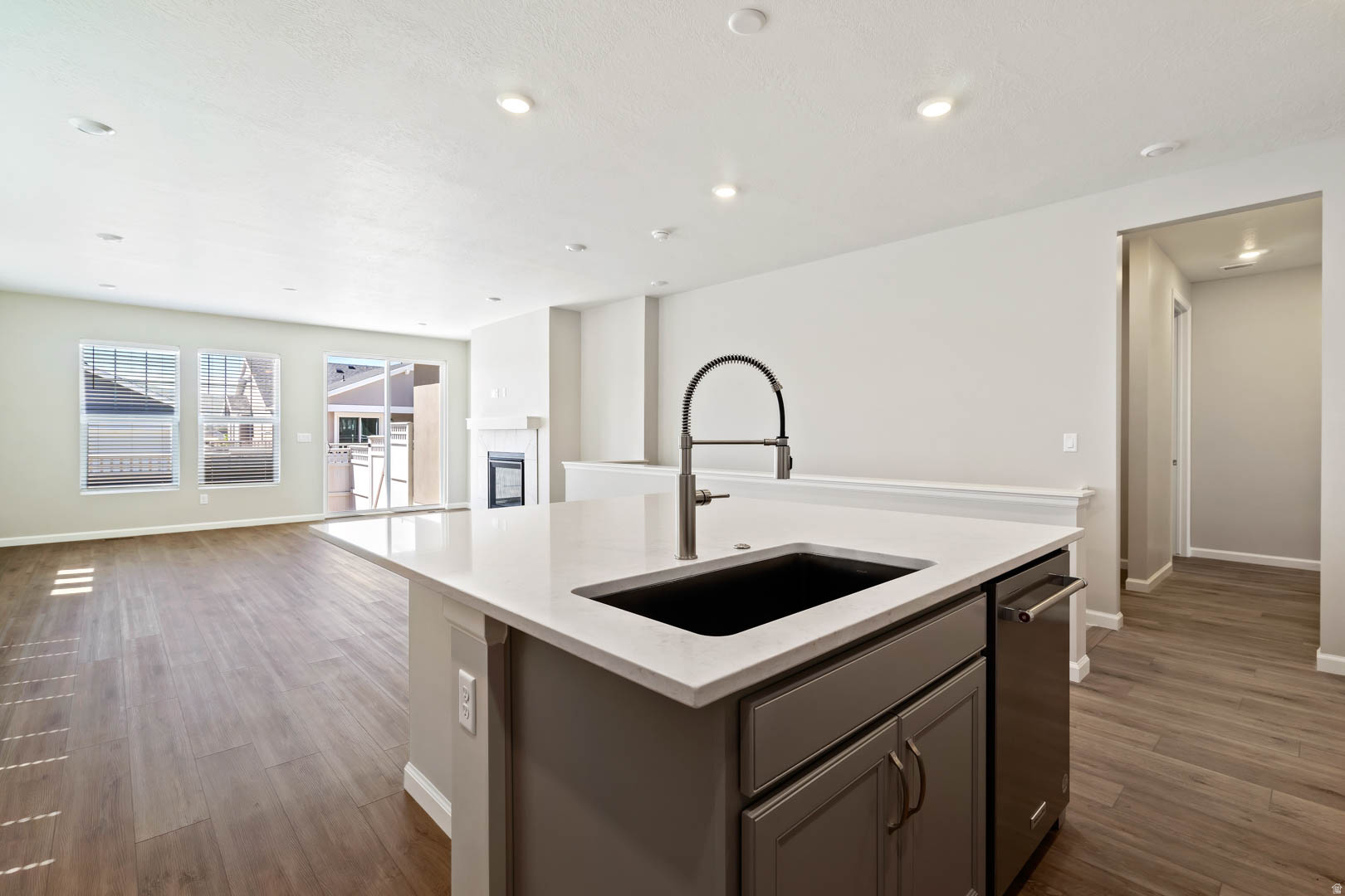 DAYBREAK SPRINGHOUSE - Residential