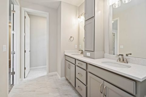 Tiny photo for 11727 S WILLOW WALK DR #597, South Jordan, UT 84009 (MLS # 2119998)