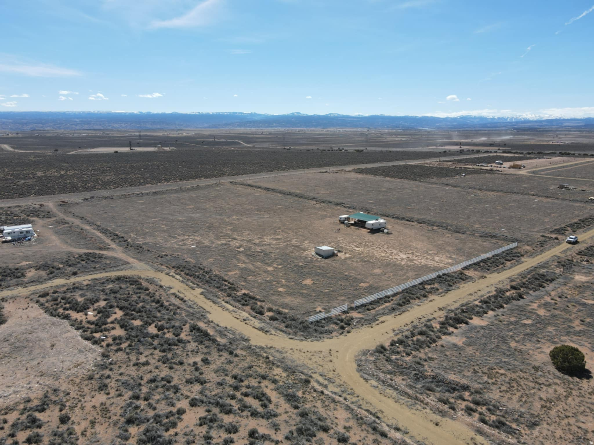 KNIGHT RANCHES - Land