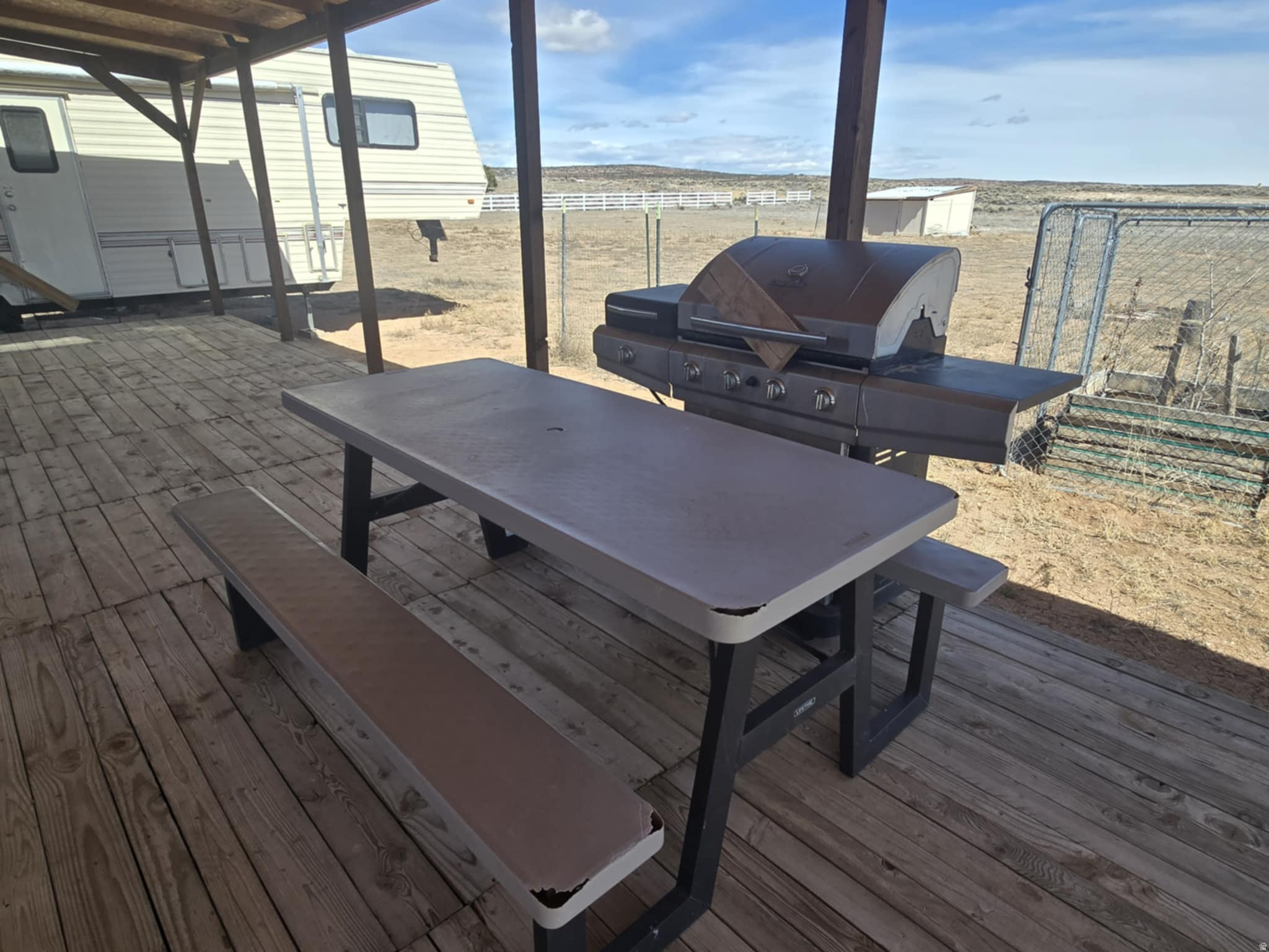 KNIGHT RANCHES - Land