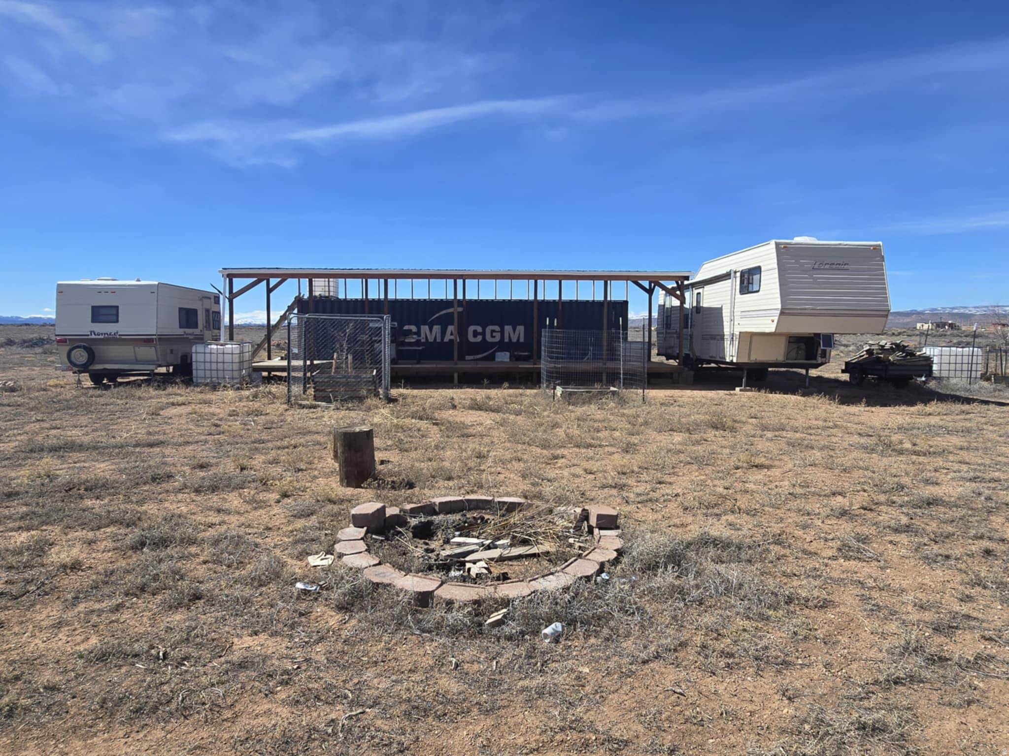 KNIGHT RANCHES - Land