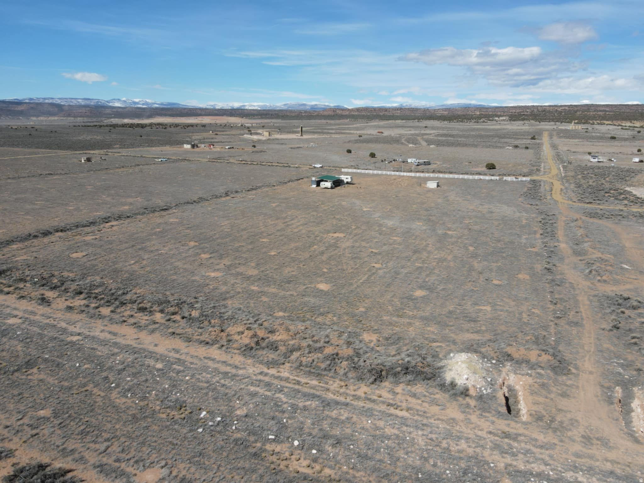 KNIGHT RANCHES - Land