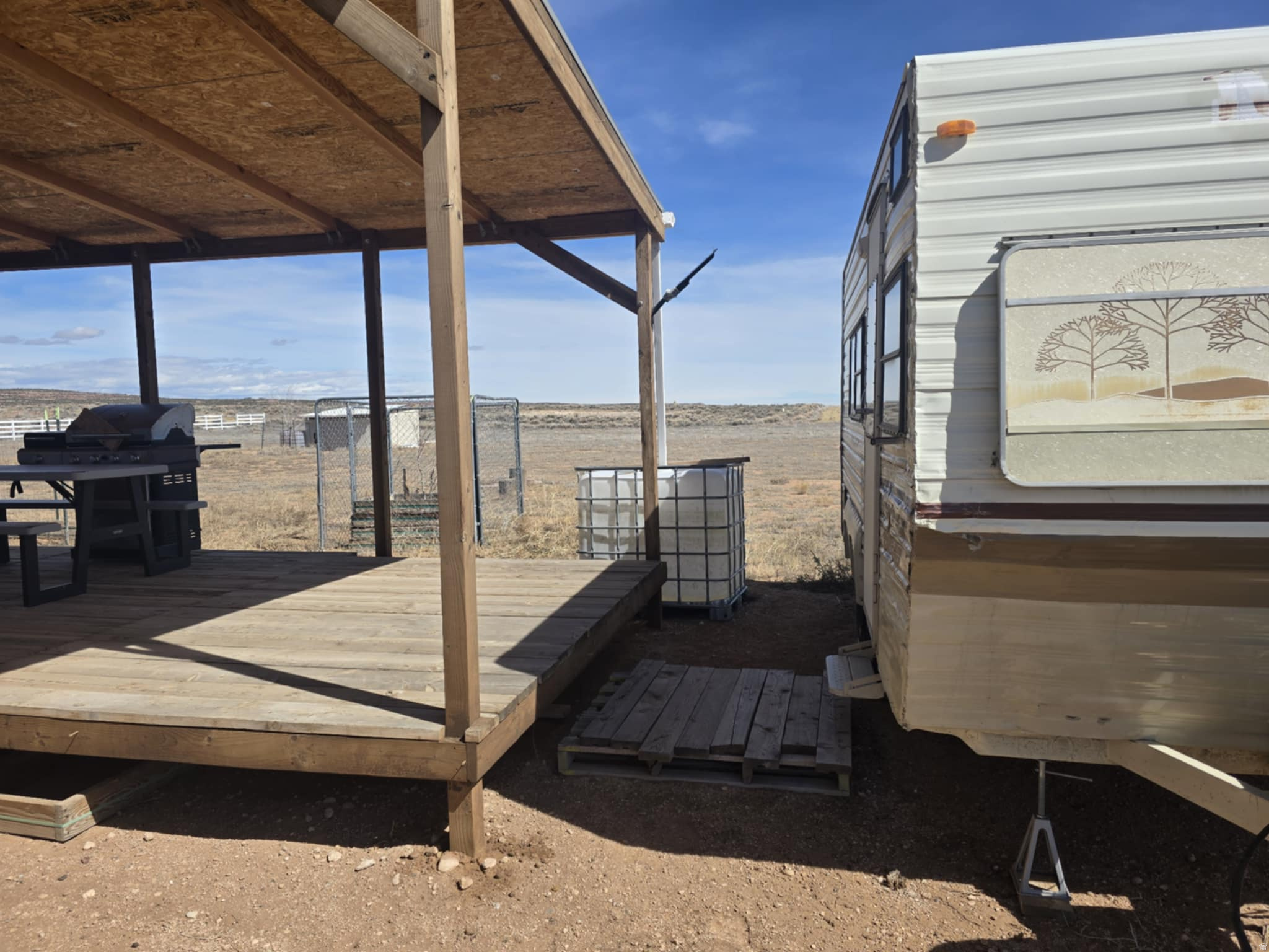 KNIGHT RANCHES - Land