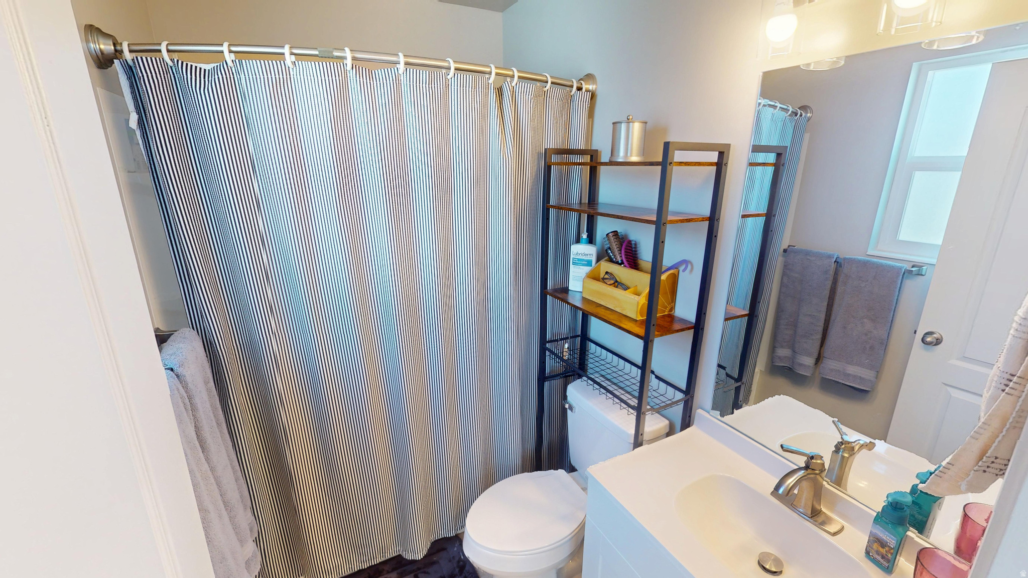 BRISTOL RIDGE EST - Residential