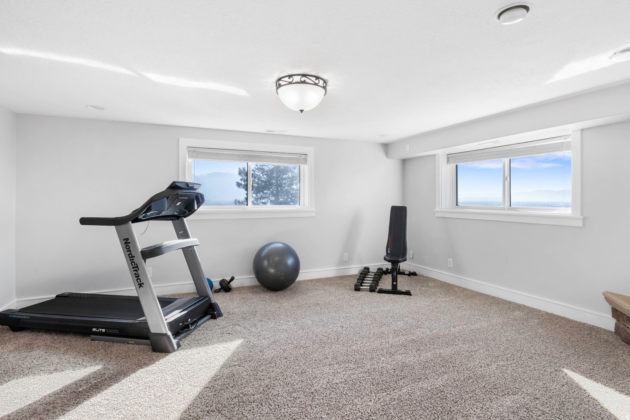 SPRING OAKS - Residential