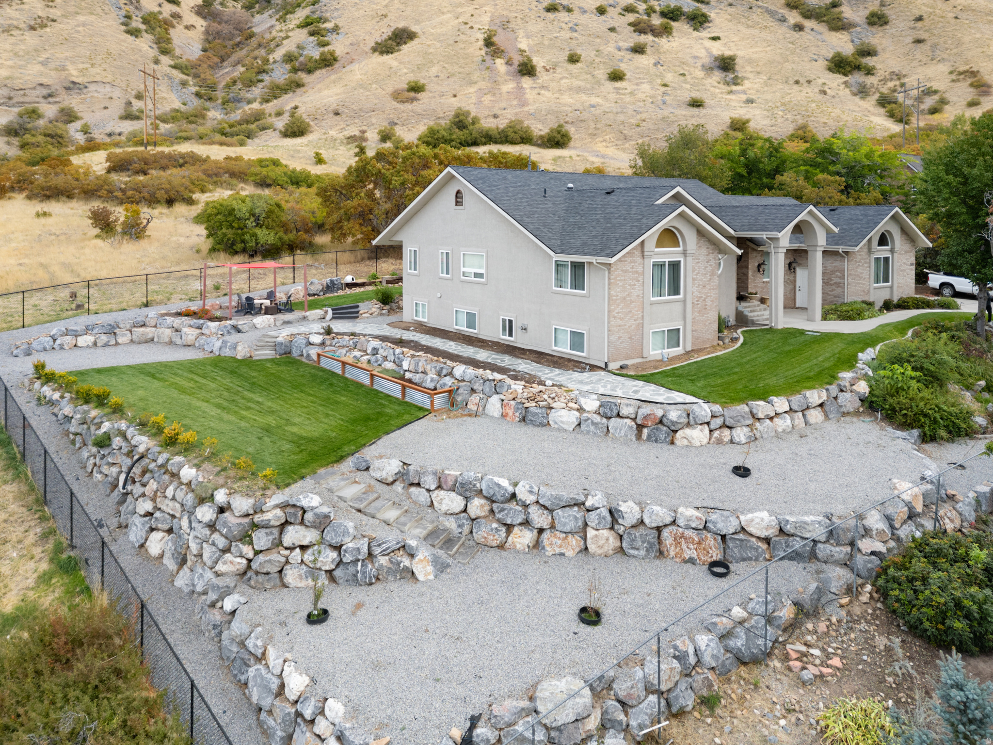 SPRING OAKS - Residential