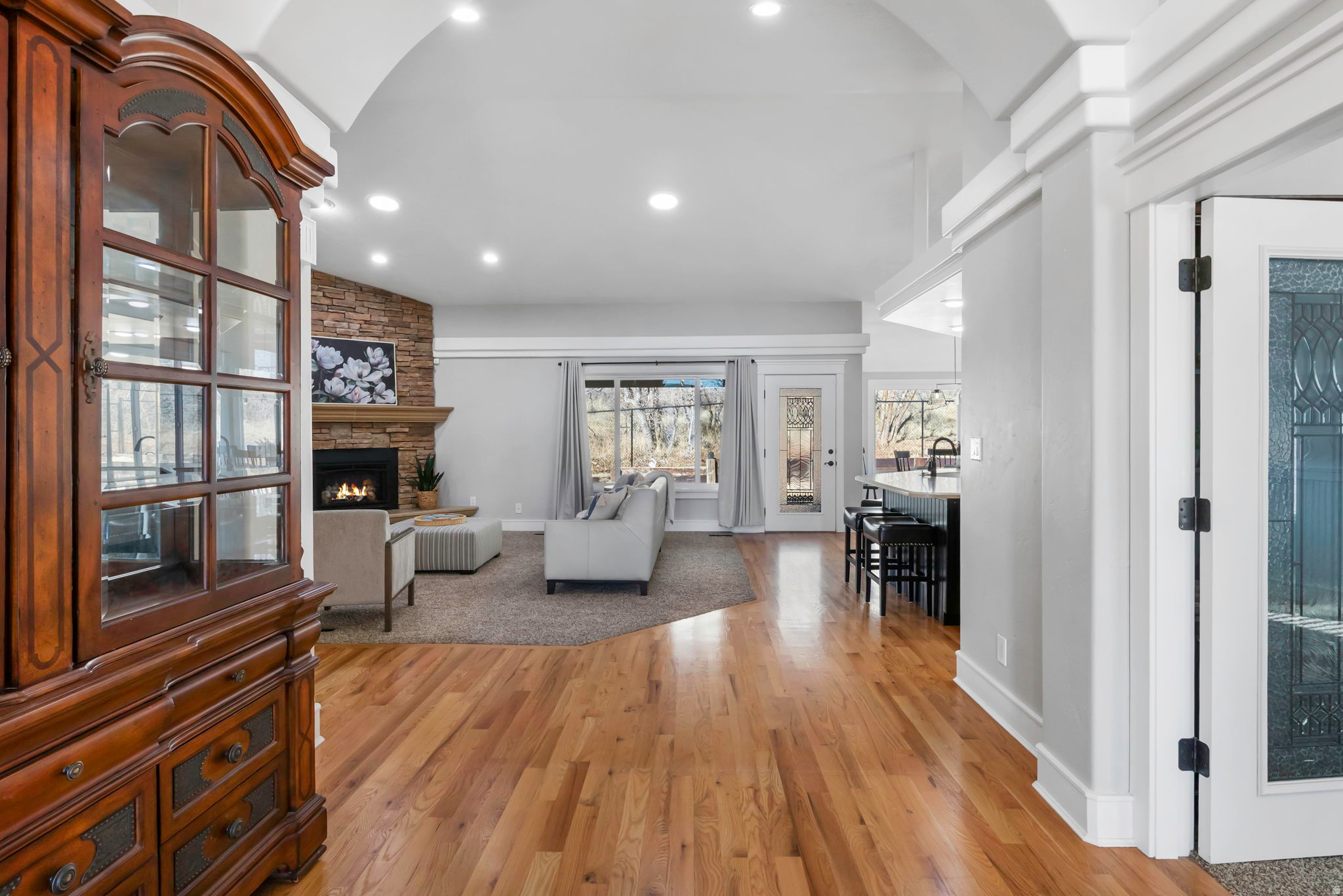 SPRING OAKS - Residential