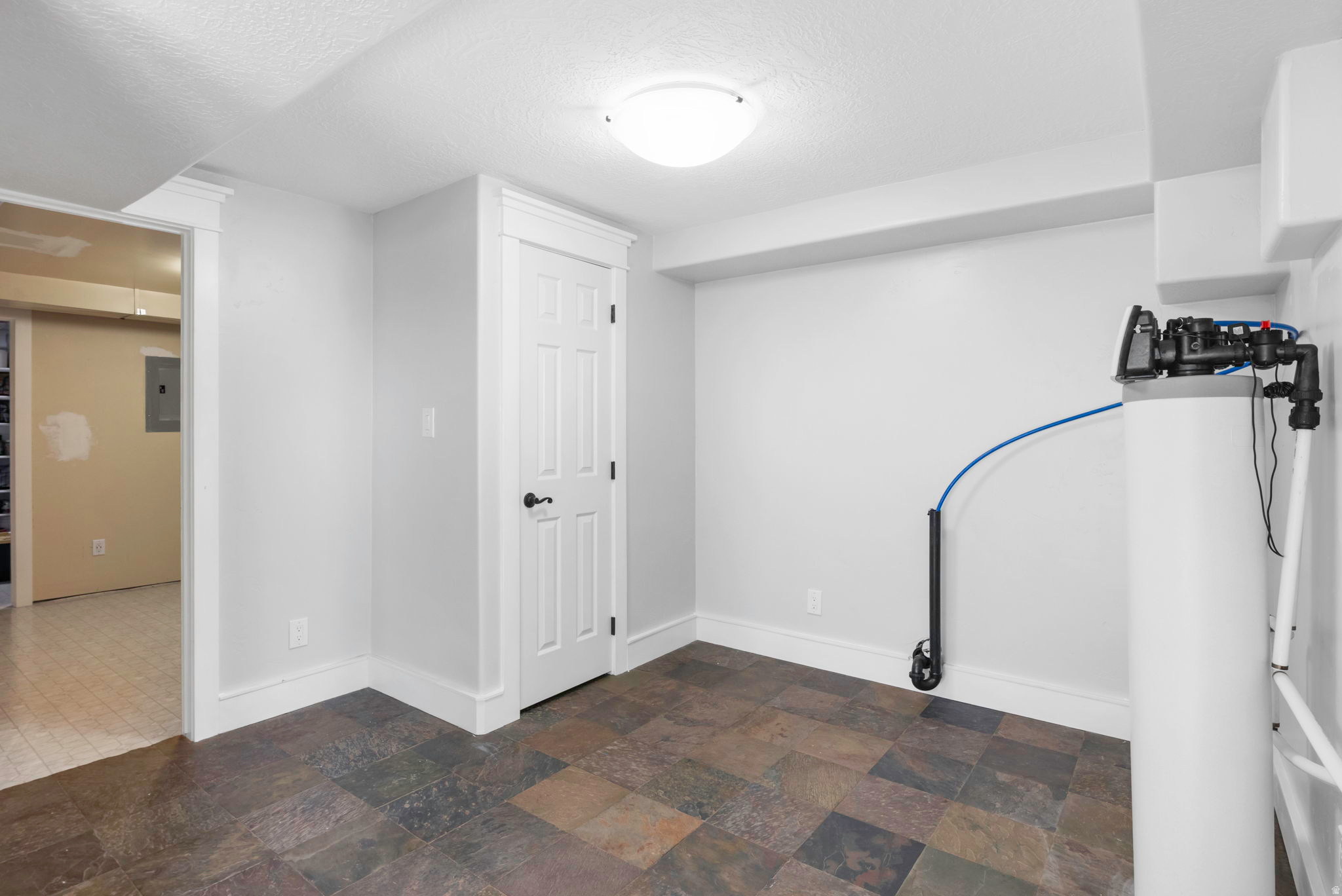 SPRING OAKS - Residential