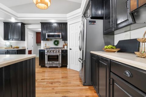 Tiny photo for 2080 SPRING OAKS DR, Springville, UT 84663 (MLS # 2135455)