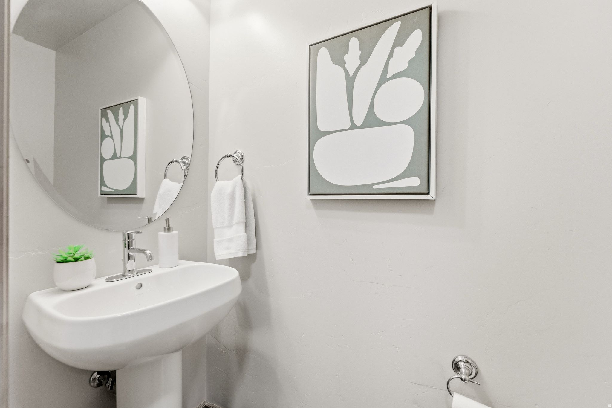 CANYON LINKS - Residential