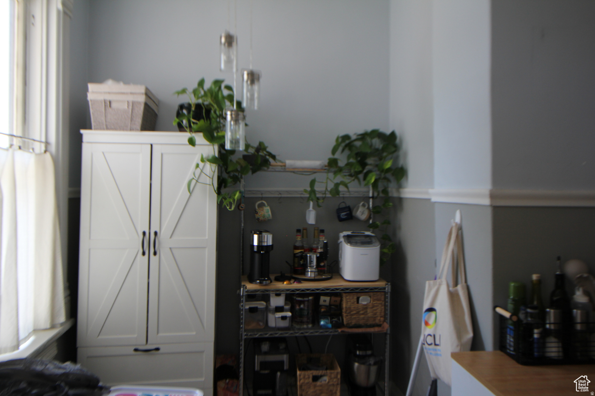 PLAT B - Residential Income