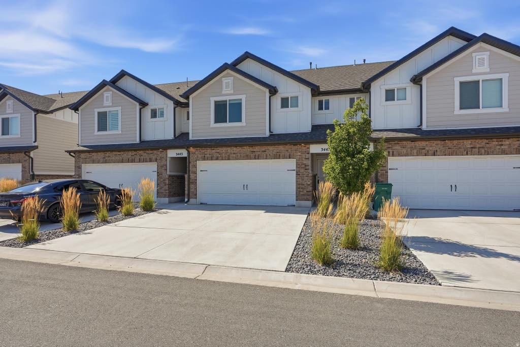 Photo of 3447 W 3950 S, West Haven, UT 84401 (MLS # 2177238)
