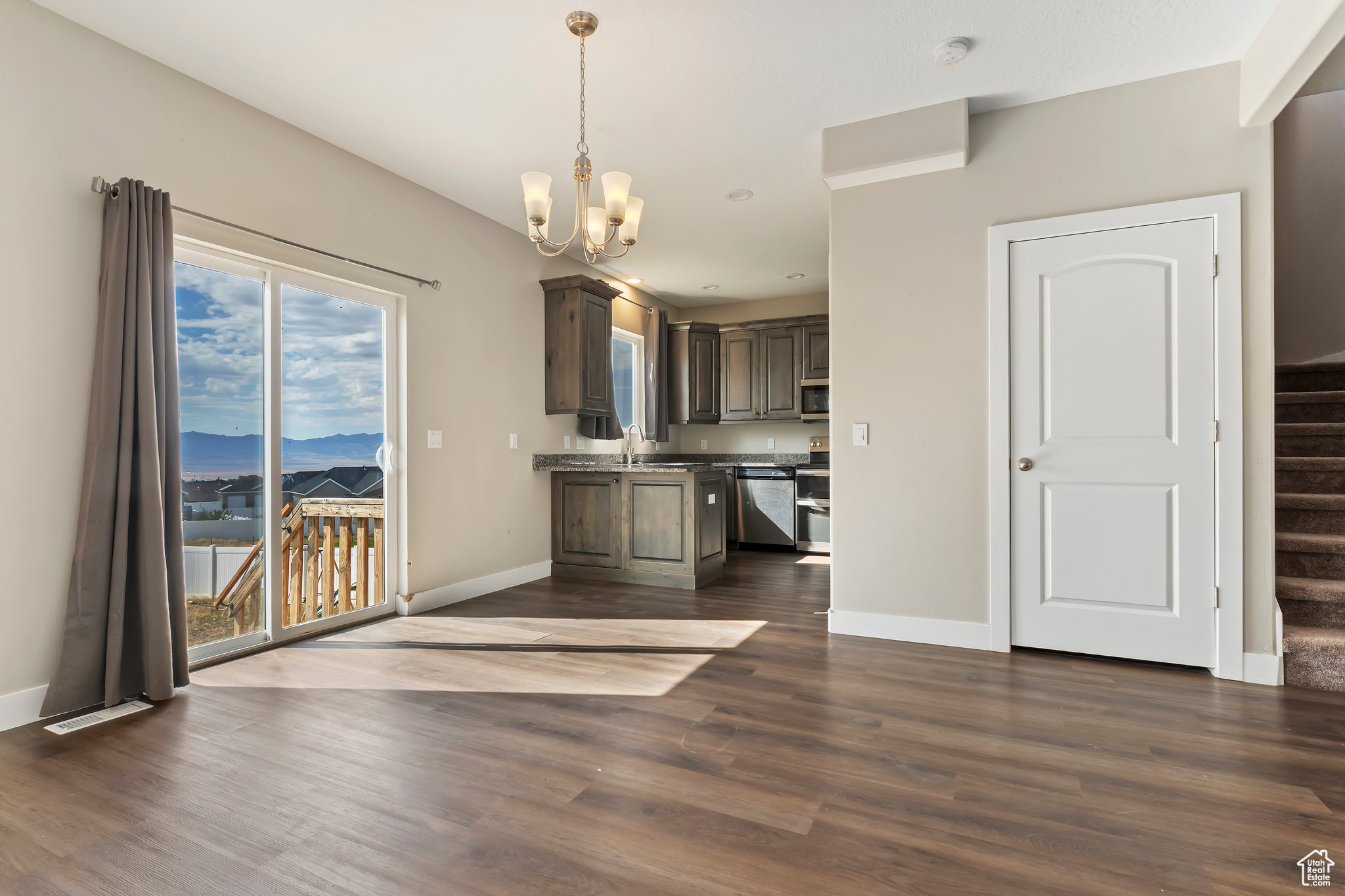 SKYLINE RIDGE SUBDIVISION - Residential