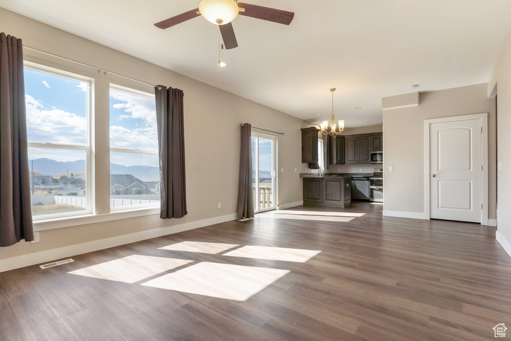 SKYLINE RIDGE SUBDIVISION - Residential