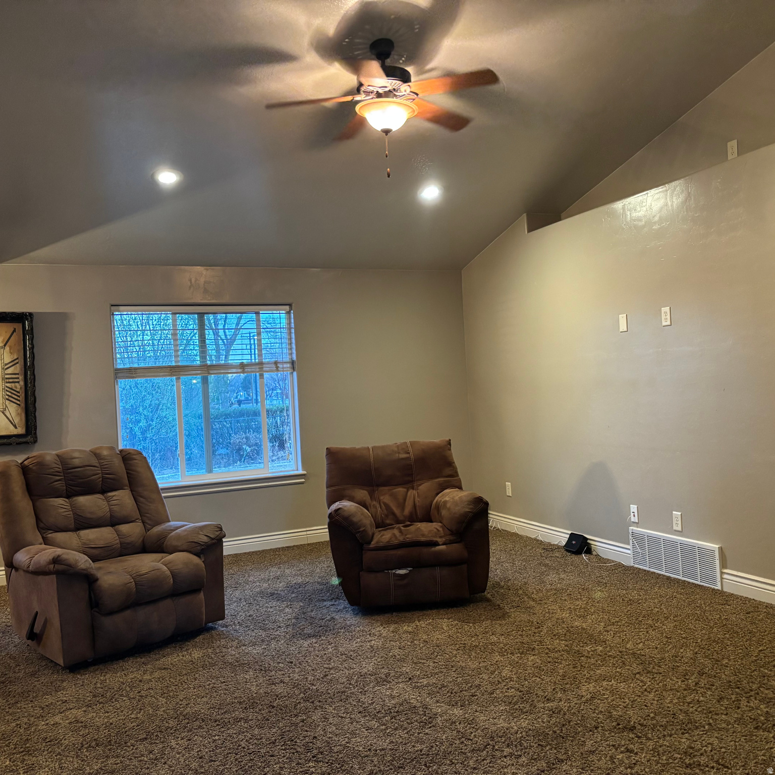 LIBERTY ESTATES - Residential