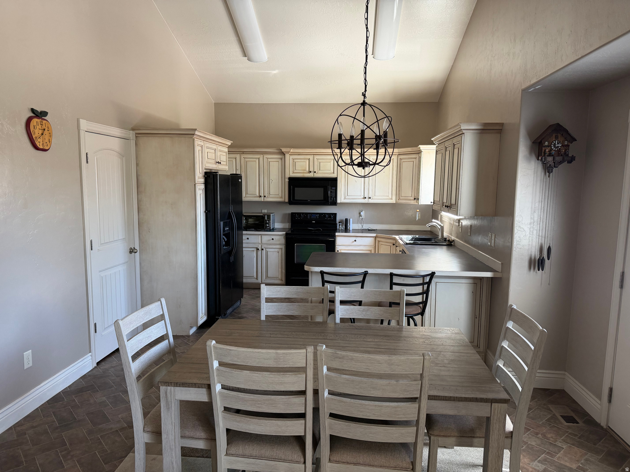 LIBERTY ESTATES - Residential