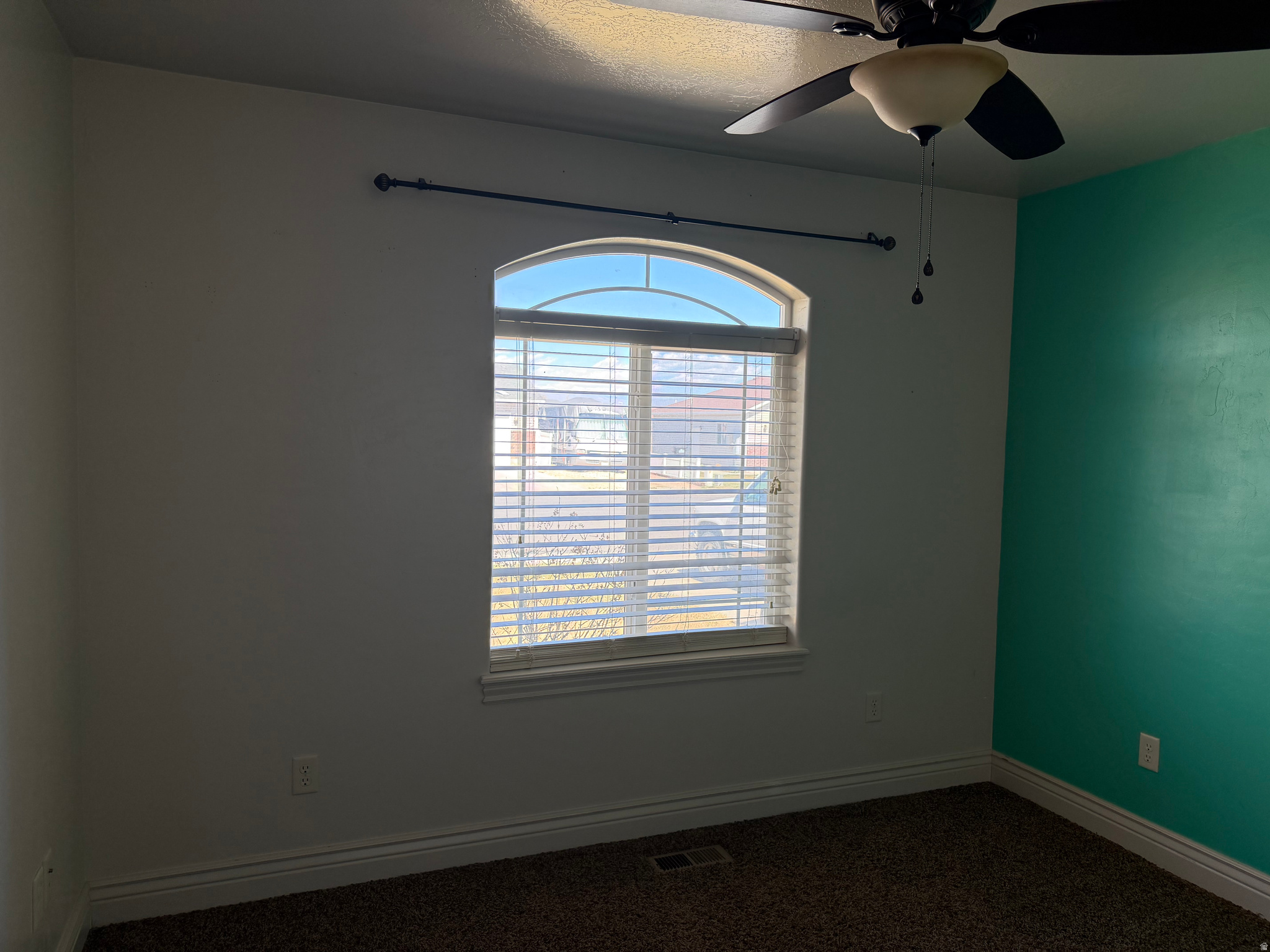 LIBERTY ESTATES - Residential