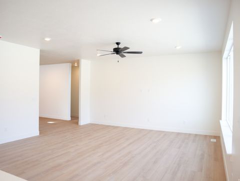 Tiny photo for 3418 N BLACKBIRD DRIVE LOT Dr #4038, Eagle Mountain, UT 84005 (MLS # 2139173)