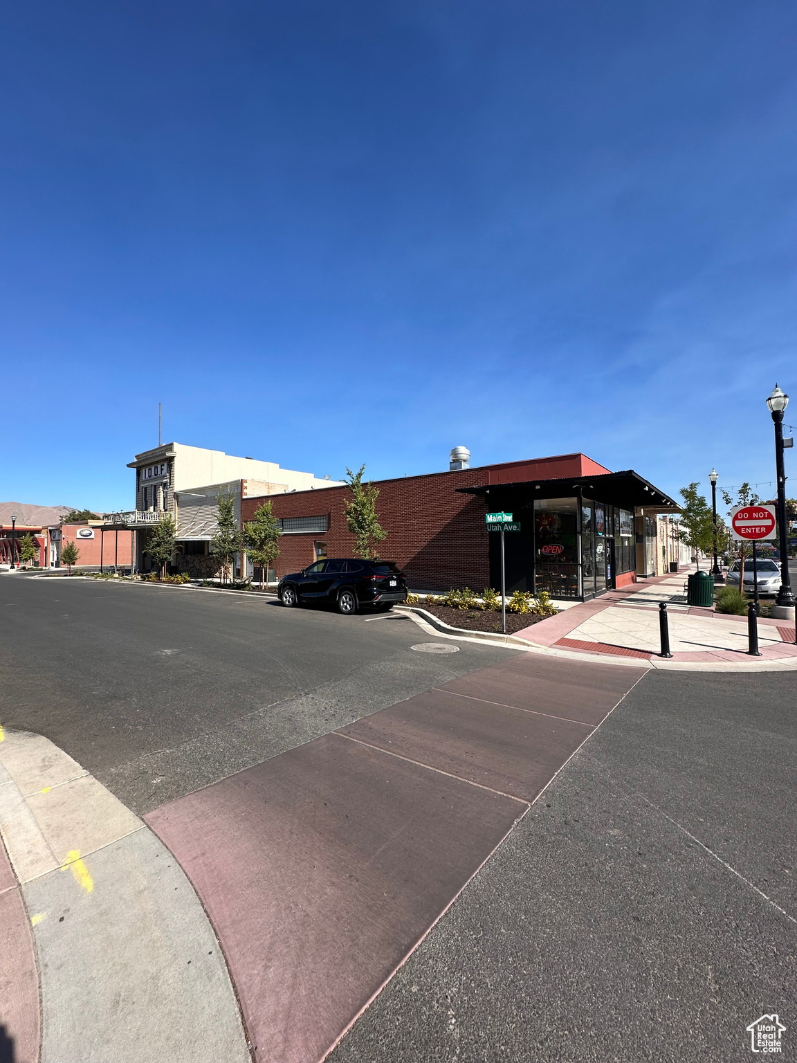 BOULDER ADDITION - Commercial Sale