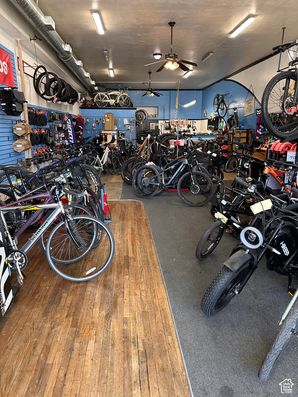 BOULDER ADDITION - Commercial Sale