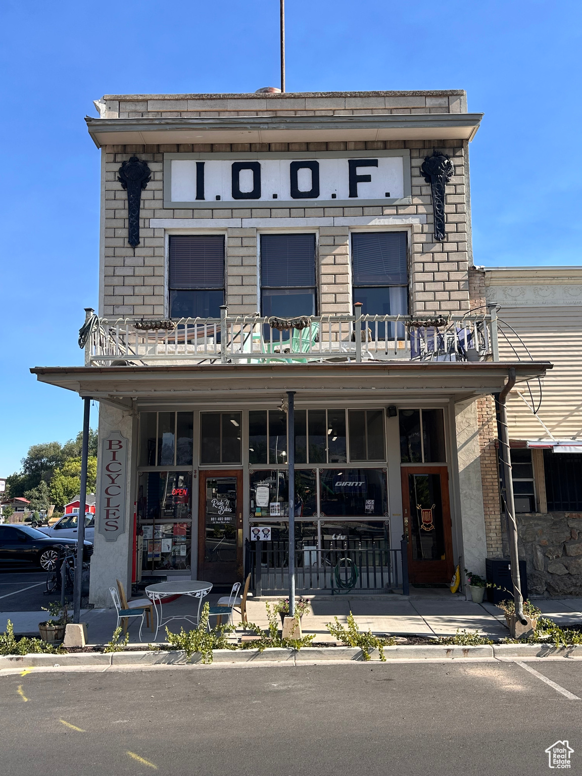 BOULDER ADDITION - Commercial Sale