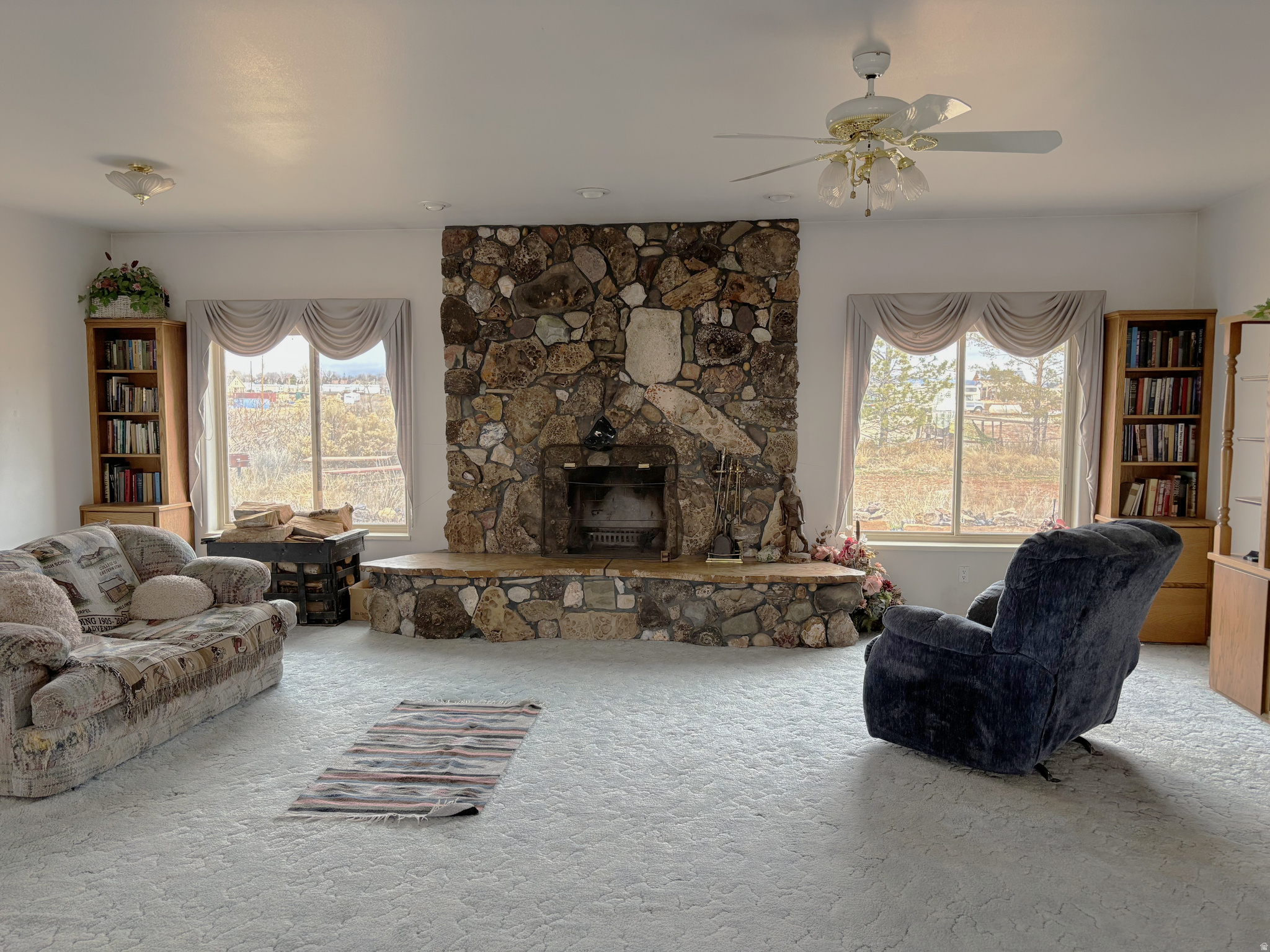 PIONEER ESTATES - Residential