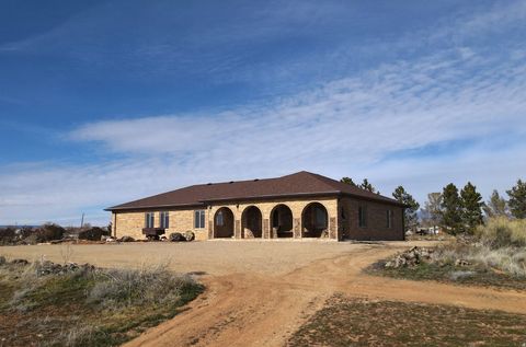 Photo of 1025 S 200 E, Blanding, UT 84511 (MLS # 2133361)