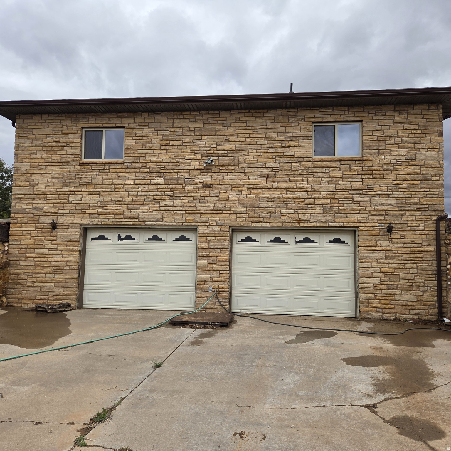 PIONEER ESTATES - Residential