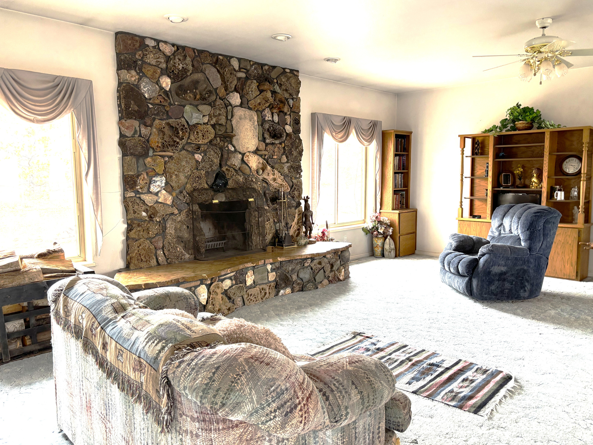 PIONEER ESTATES - Residential