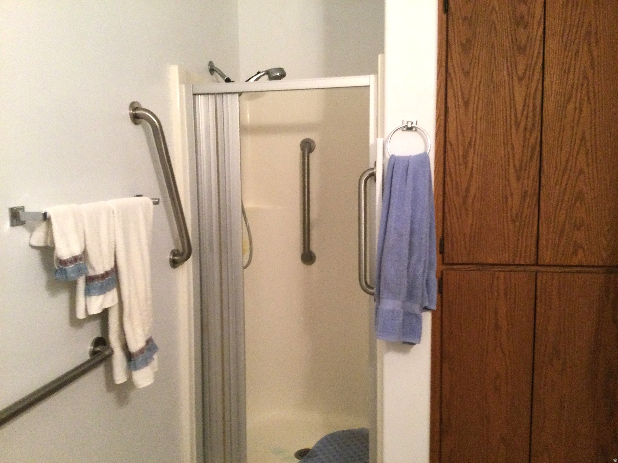 PIONEER ESTATES - Residential