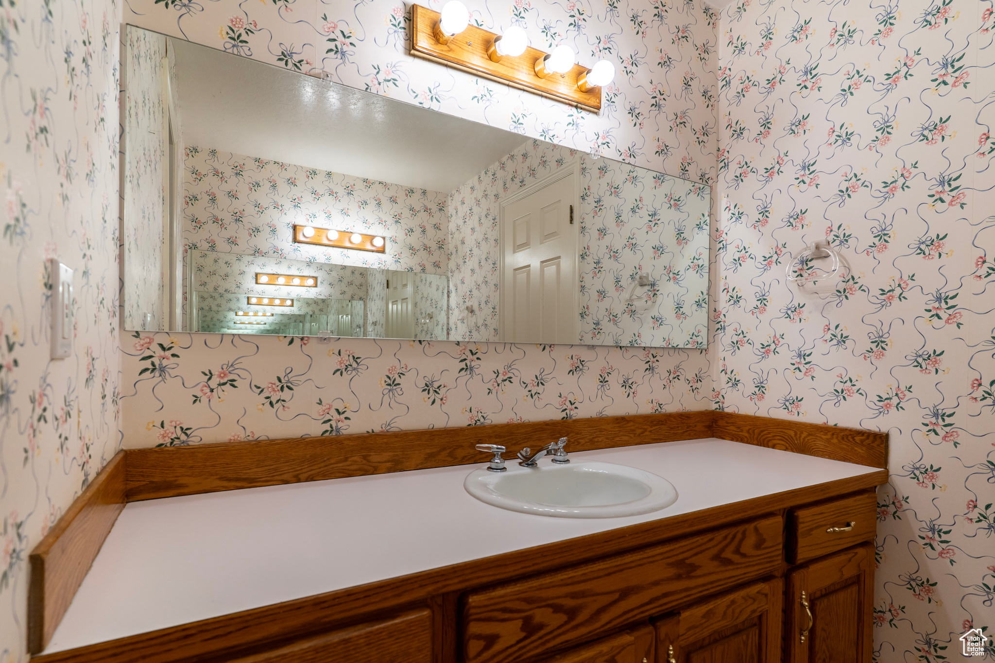 2485 E Stonebrook Cir, Sandy, Utah image 33