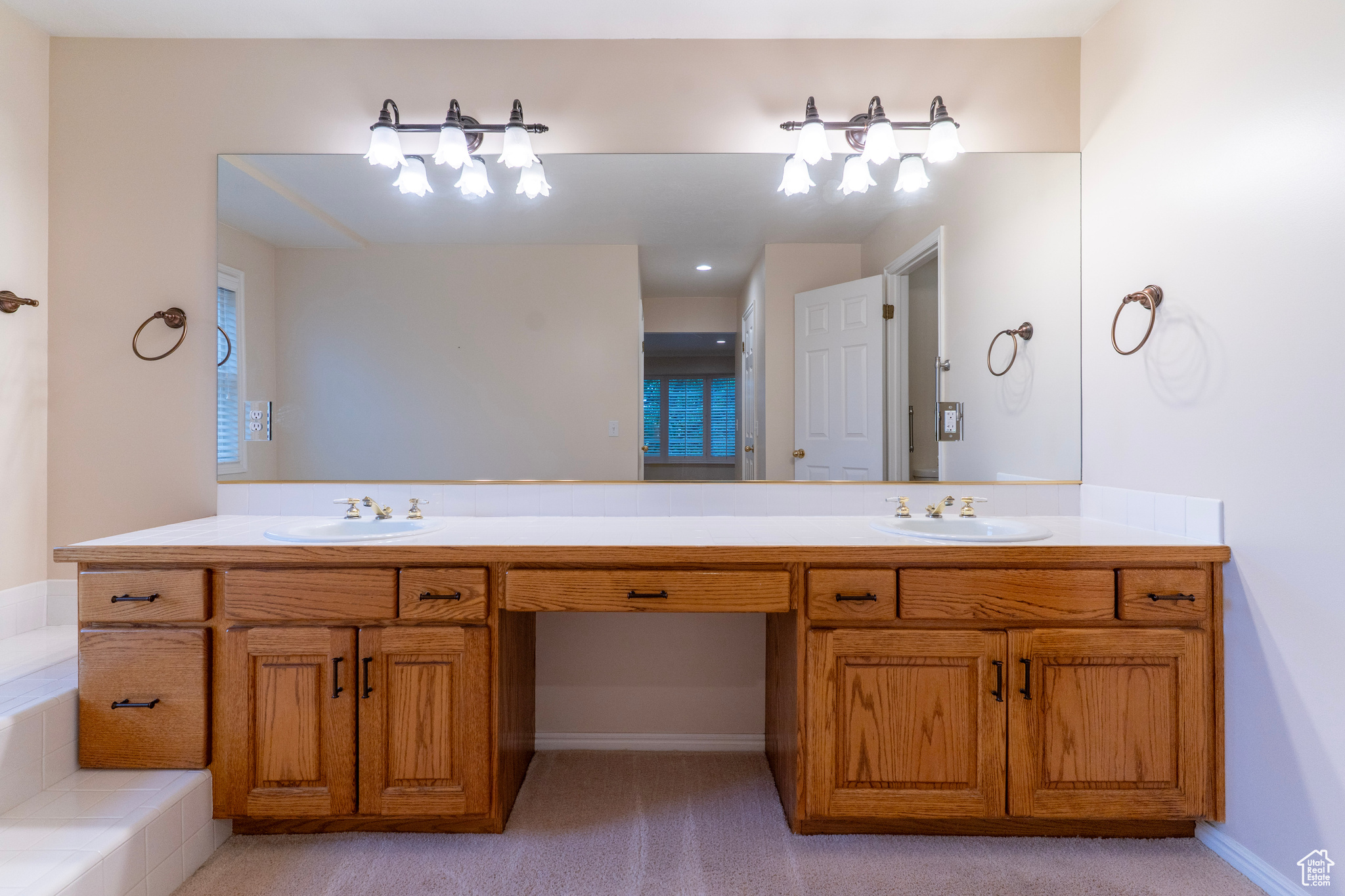 2485 E Stonebrook Cir, Sandy, Utah image 27