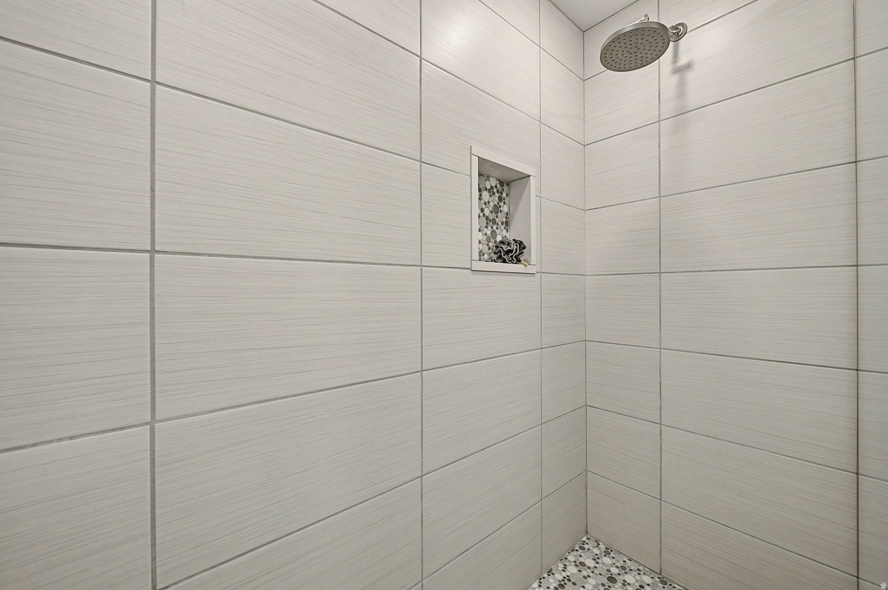 EVERGREEN CONDO - Residential