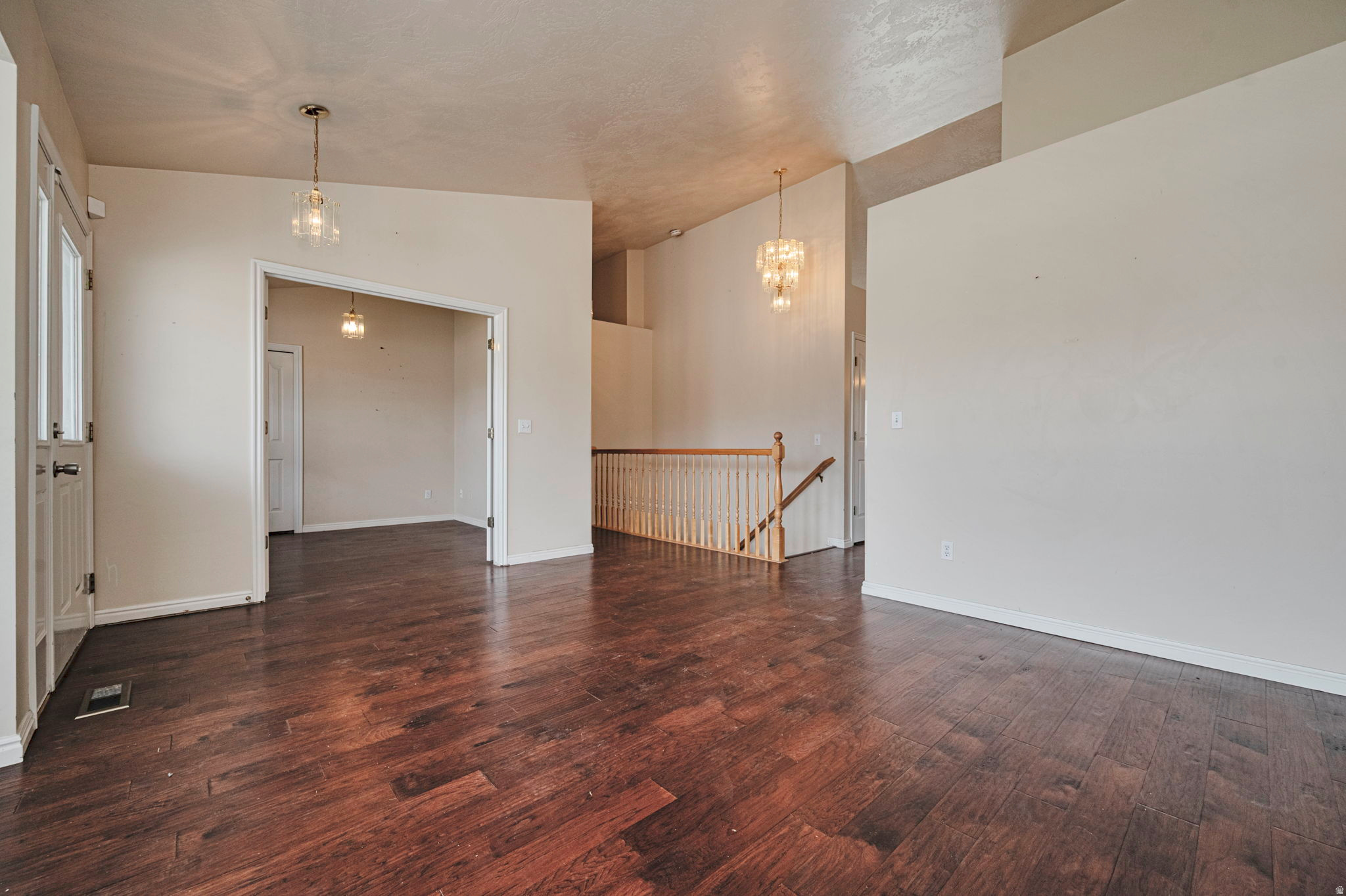 CRABAPPLE COVE - Residential