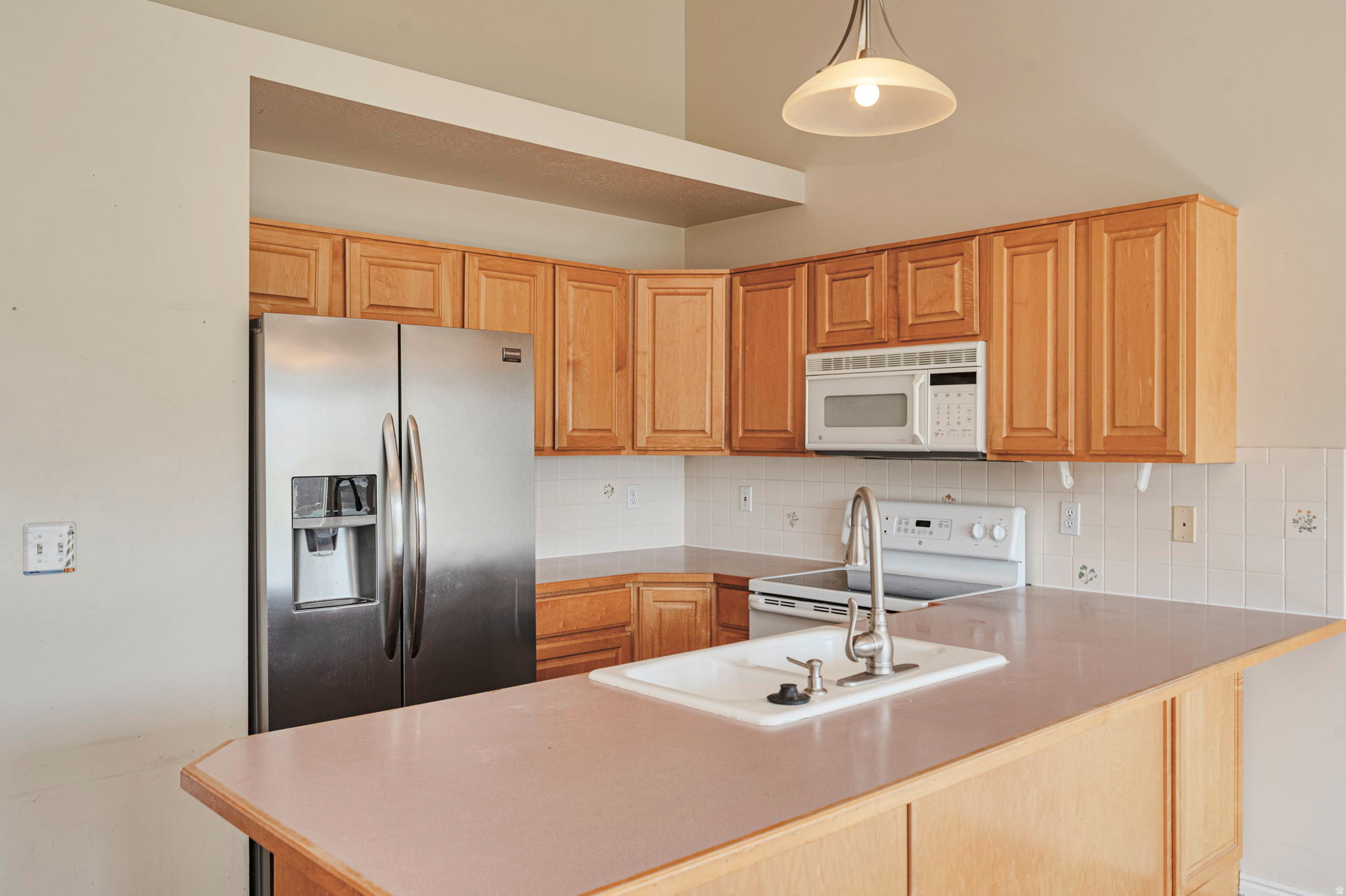 CRABAPPLE COVE - Residential