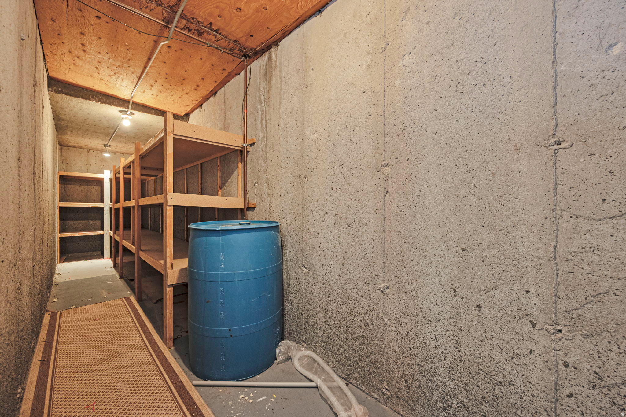 CRABAPPLE COVE - Residential