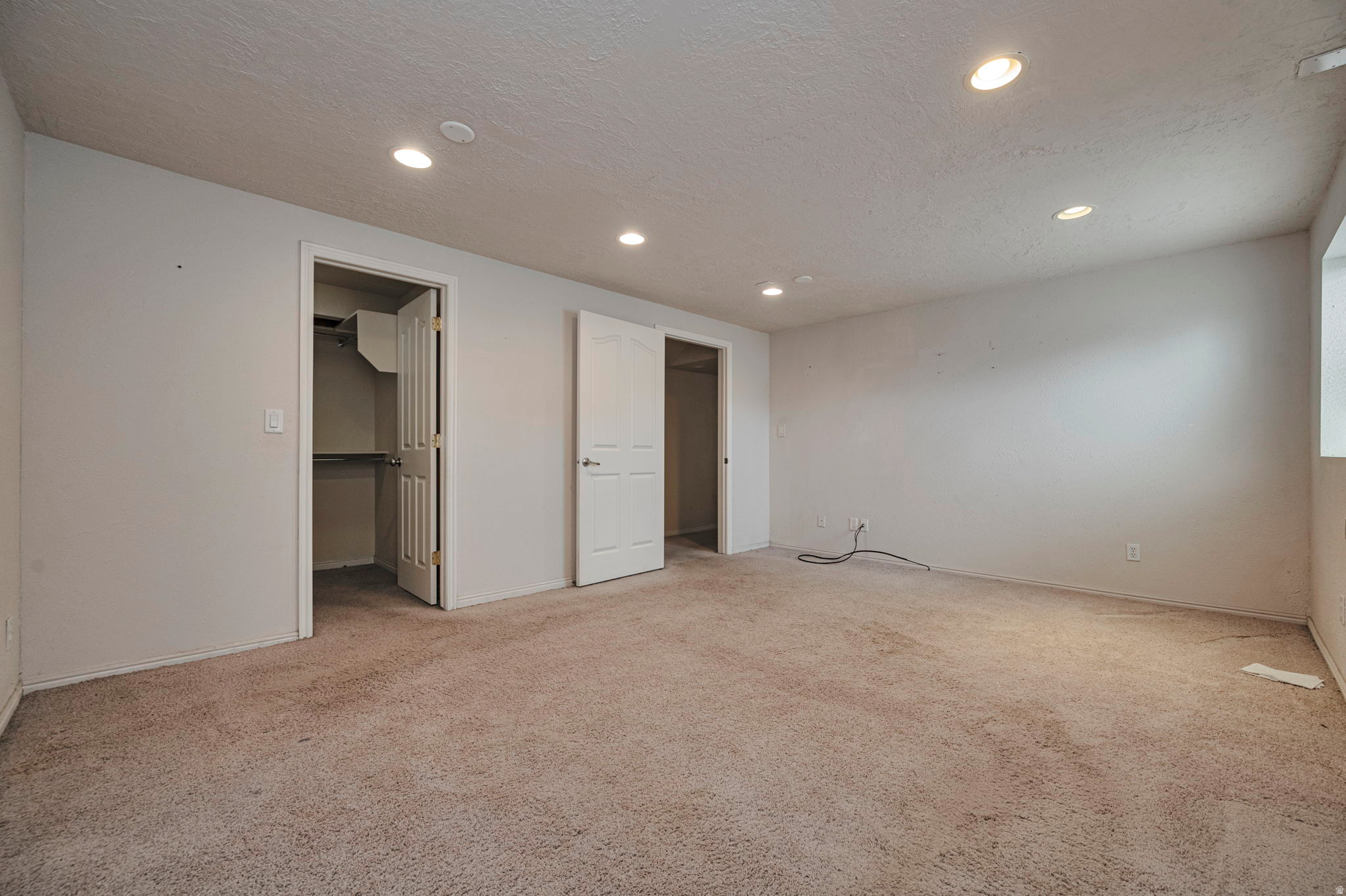 CRABAPPLE COVE - Residential